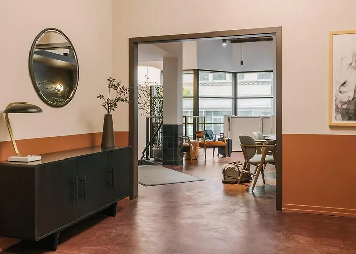 Livn West Loop 1 Br Chicago