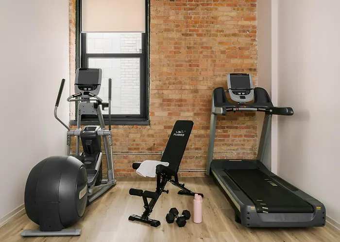 Livn West Loop 1 Br